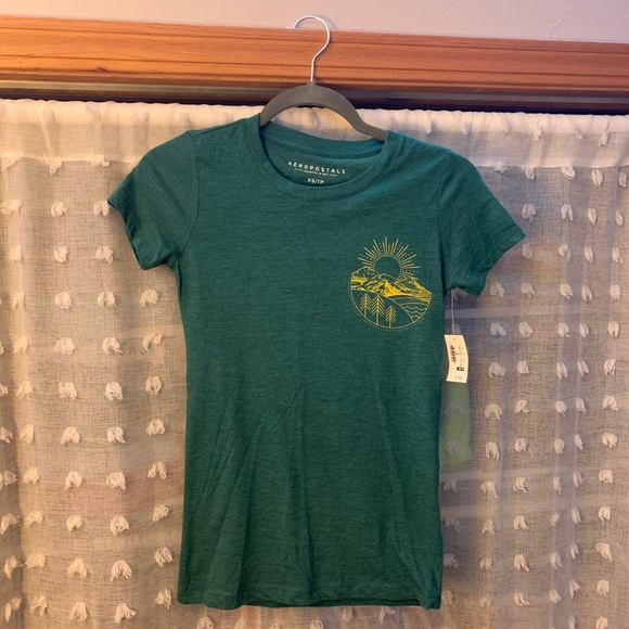 5 Aéropostale graphic tees - Picture 5 of 9